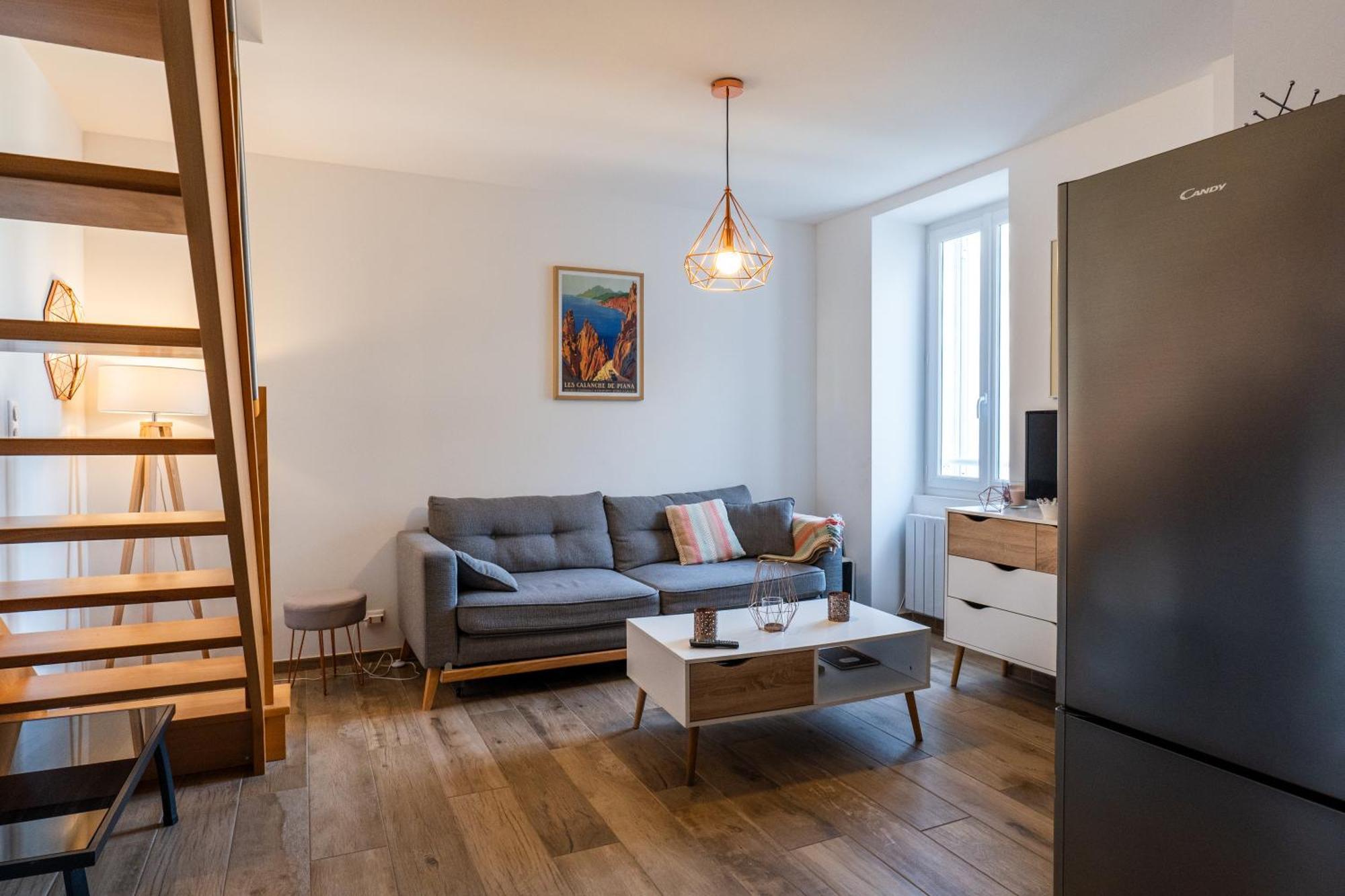 Duplex En Plein Centre Lejlighed Propriano  Eksteriør billede